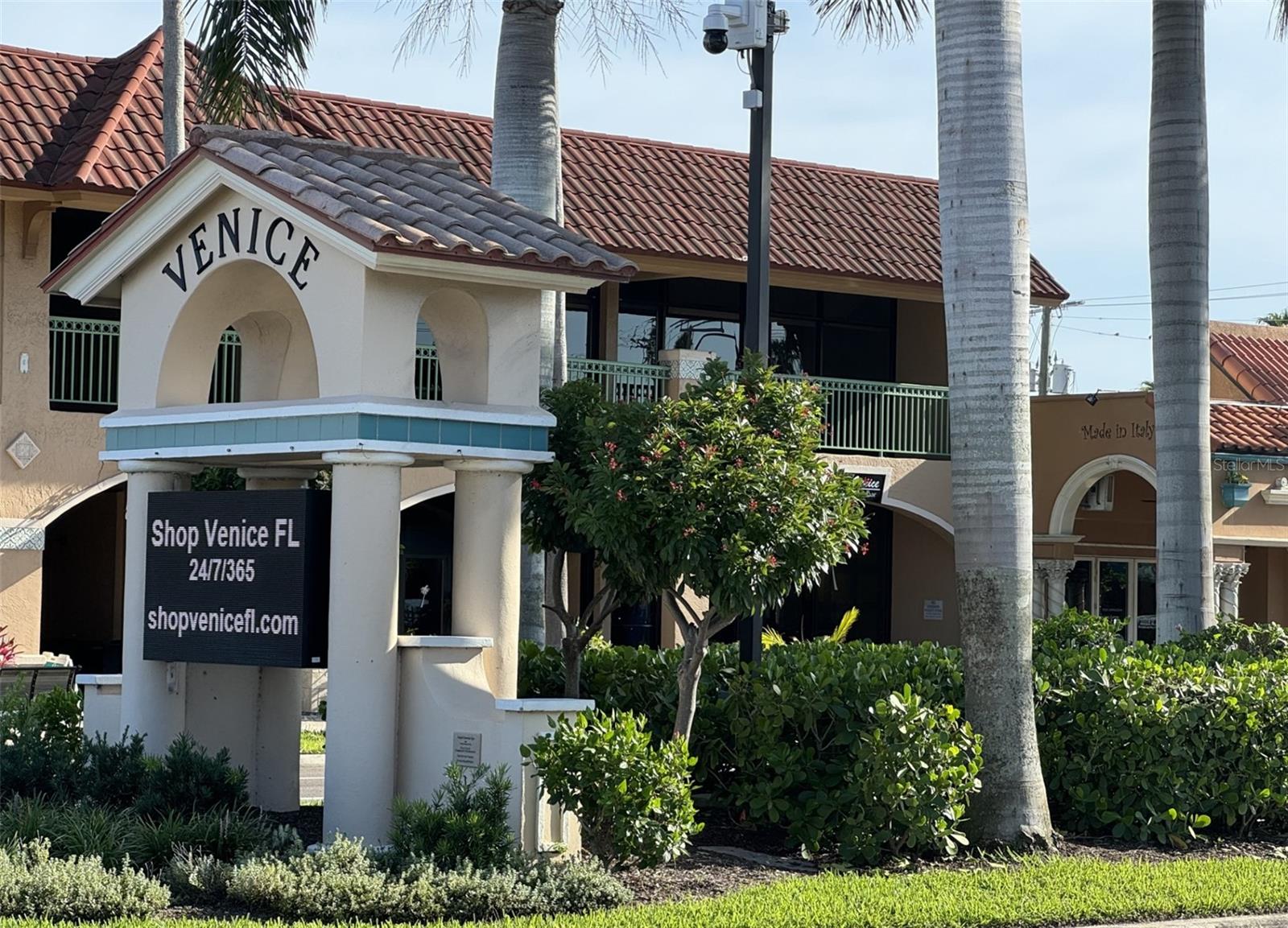 FAIRWINDS VILLAGE - Residential
