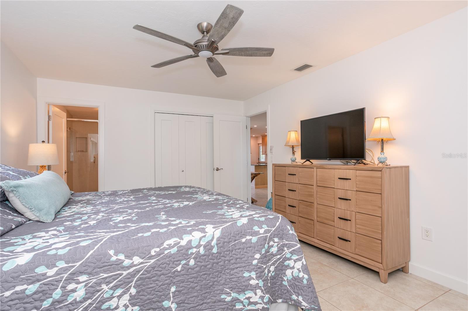 FAIRWINDS VILLAGE - Residential