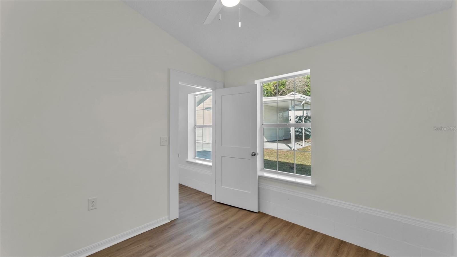 HORNEYS J T ADD 01 - Residential