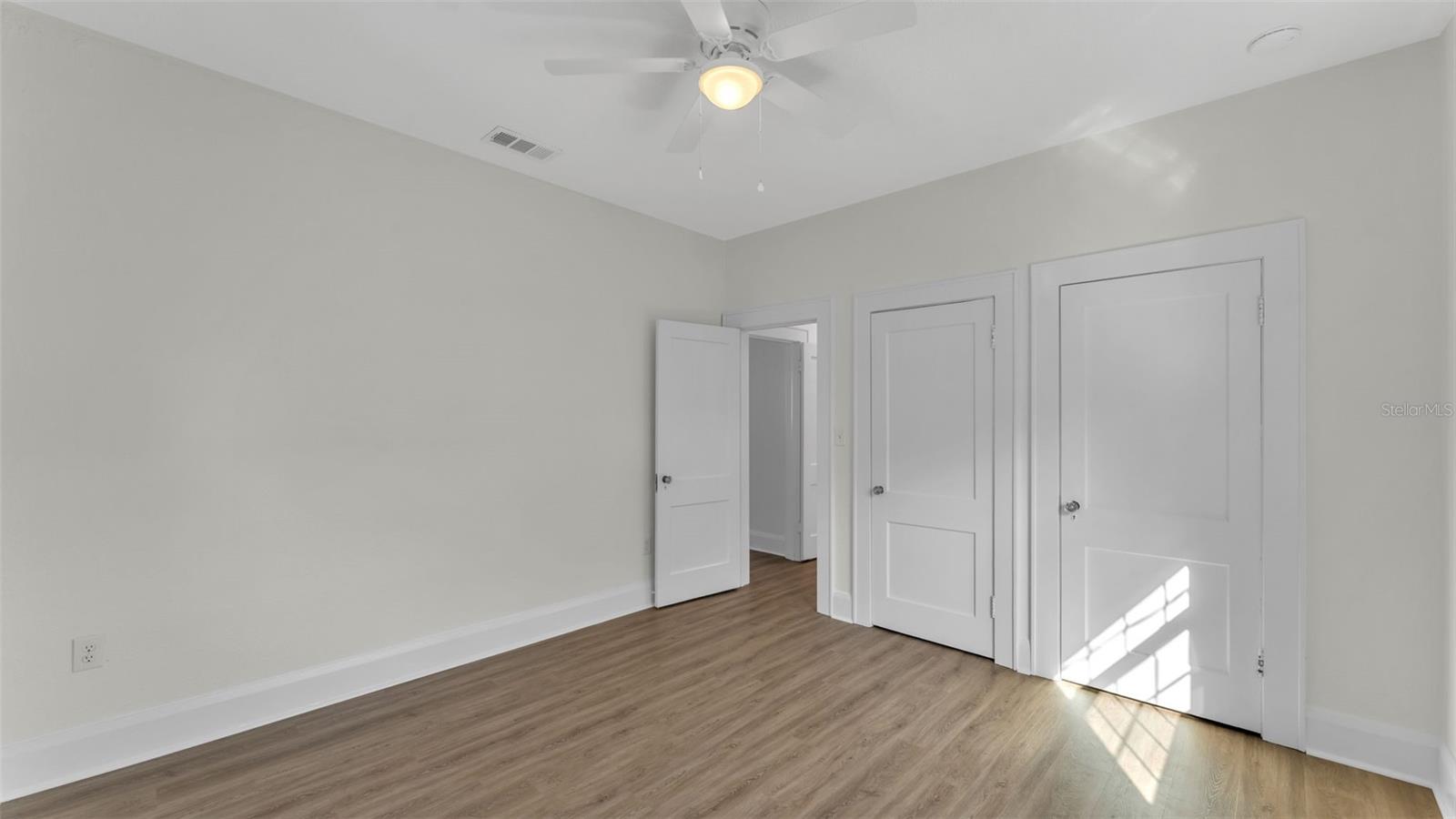 HORNEYS J T ADD 01 - Residential