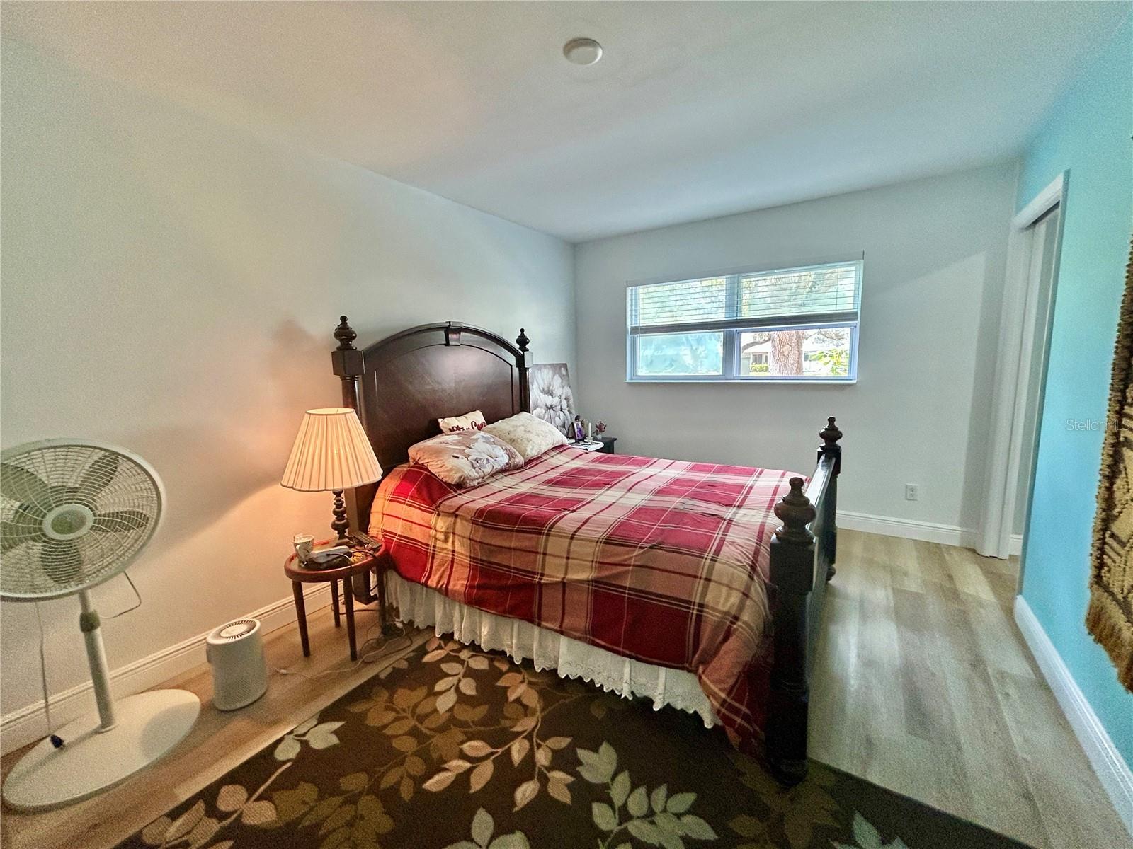 ON TOP OF THE WORLD - Residential