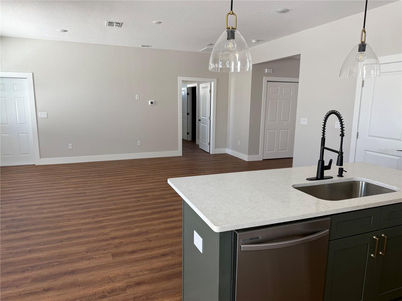 FOREST HILLS EAST - Residential