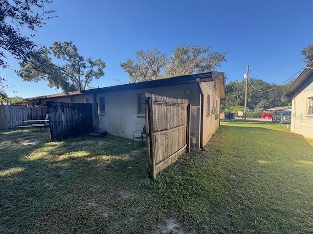 ACREAGE - Residential Lease