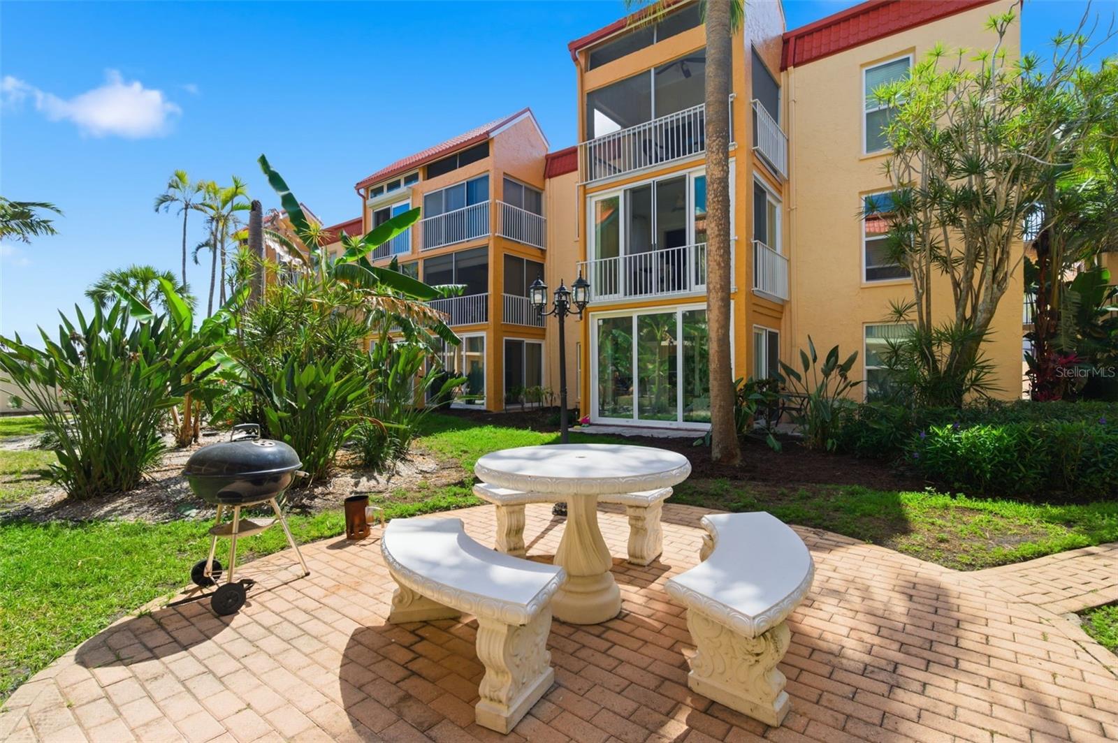 BOCA SHORES CONDO - Residential