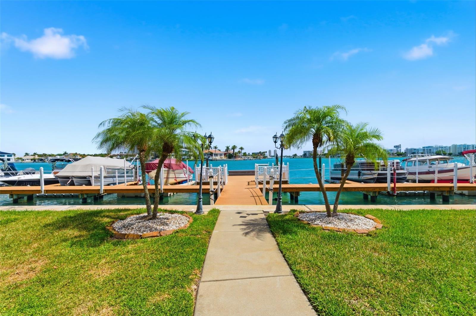 BOCA SHORES CONDO - Residential
