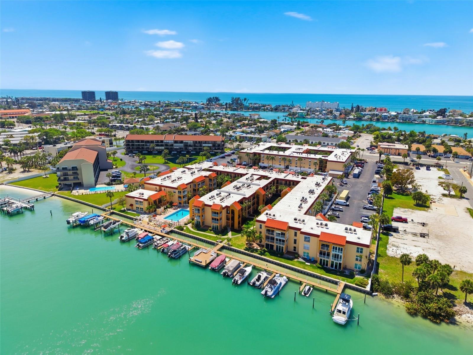BOCA SHORES CONDO - Residential