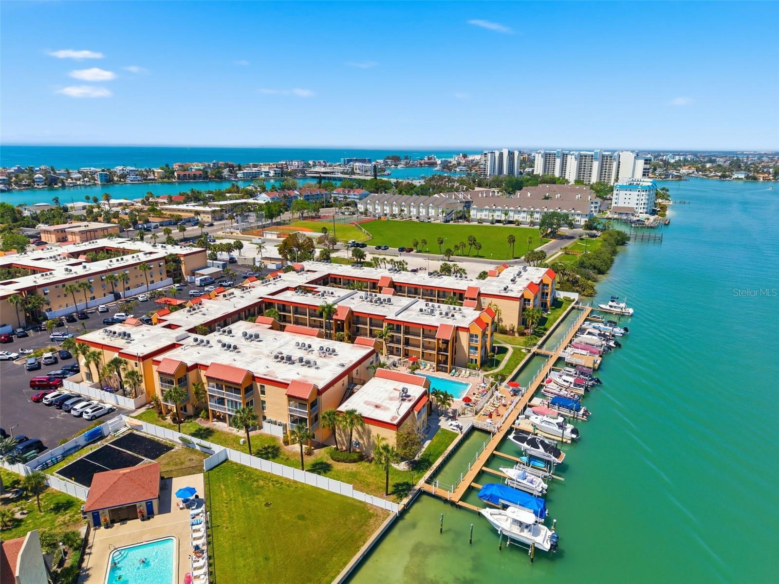 BOCA SHORES CONDO - Residential
