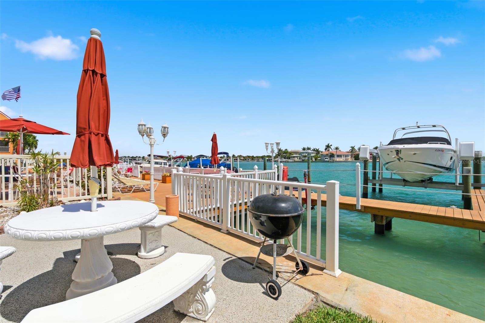 BOCA SHORES CONDO - Residential