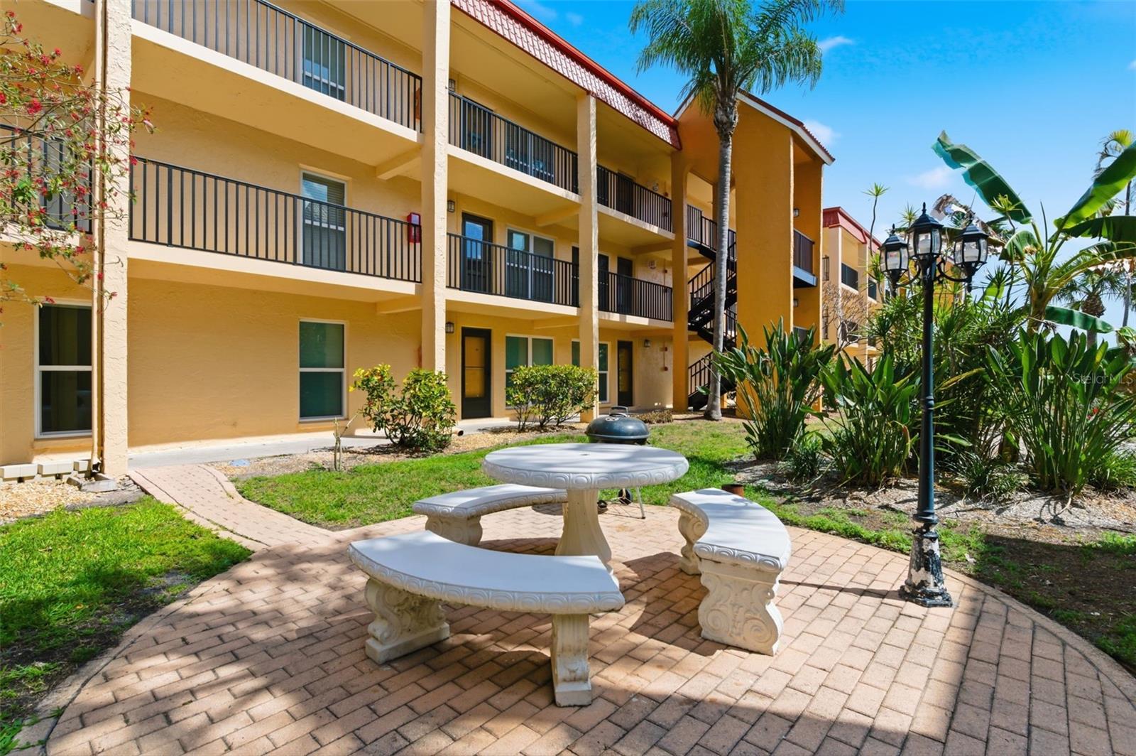 BOCA SHORES CONDO - Residential
