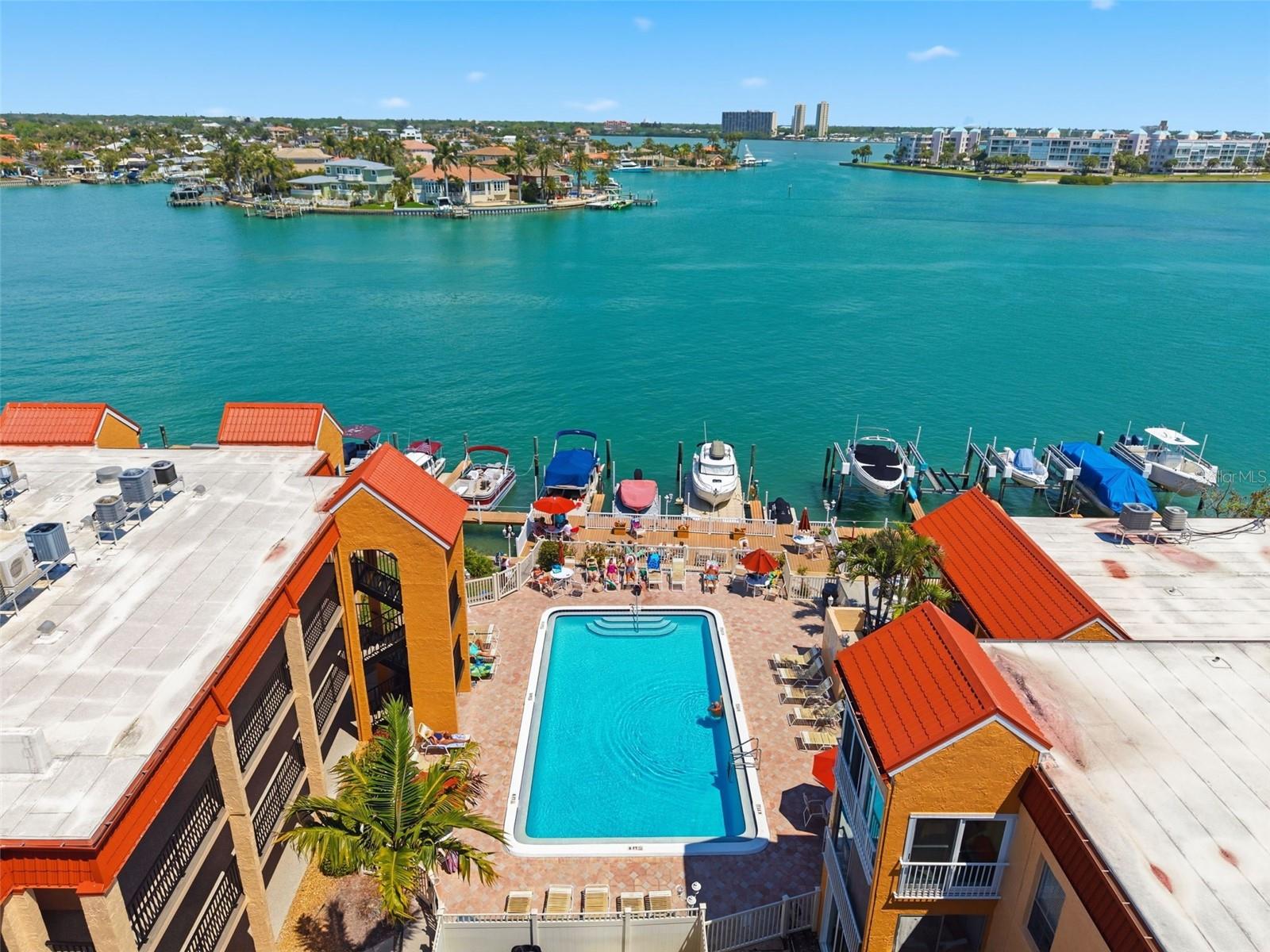 BOCA SHORES CONDO - Residential
