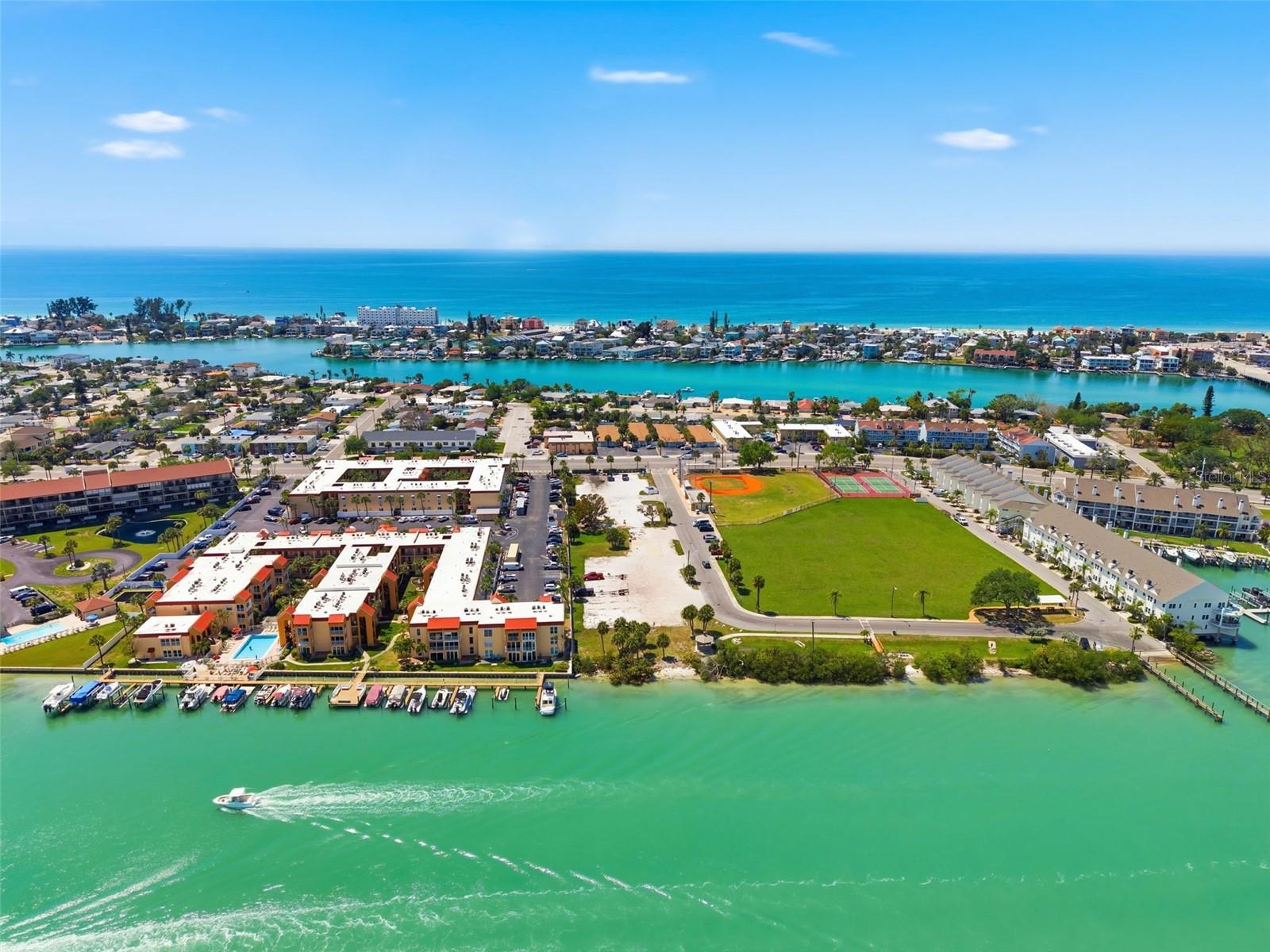 BOCA SHORES CONDO - Residential