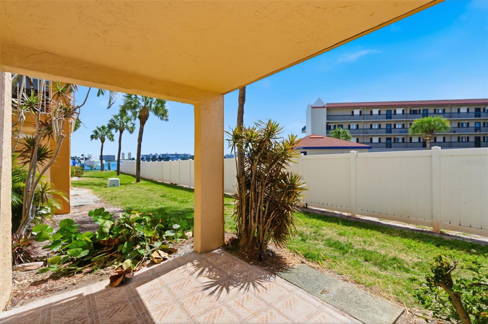 BOCA SHORES CONDO - Residential