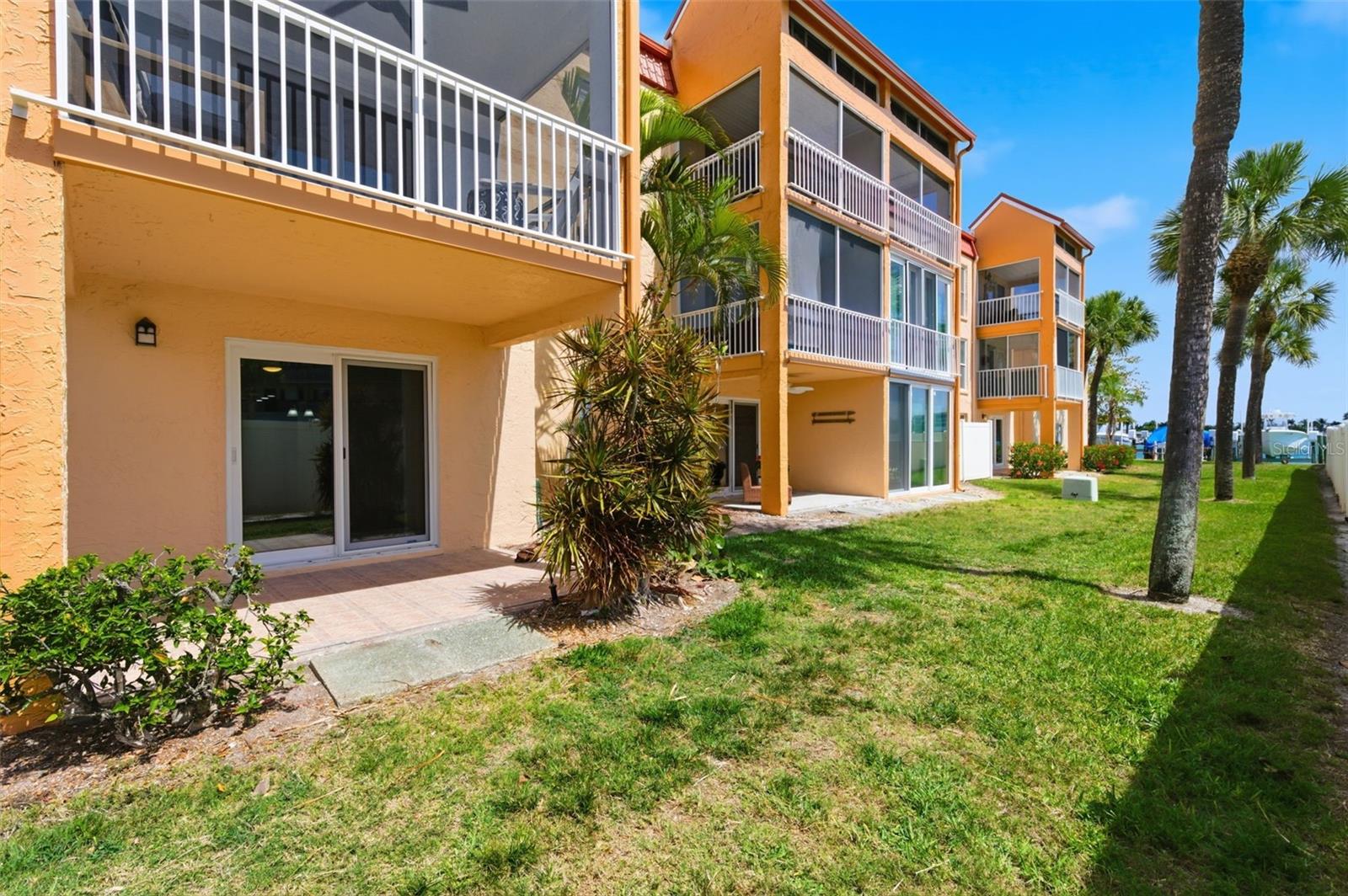 BOCA SHORES CONDO - Residential