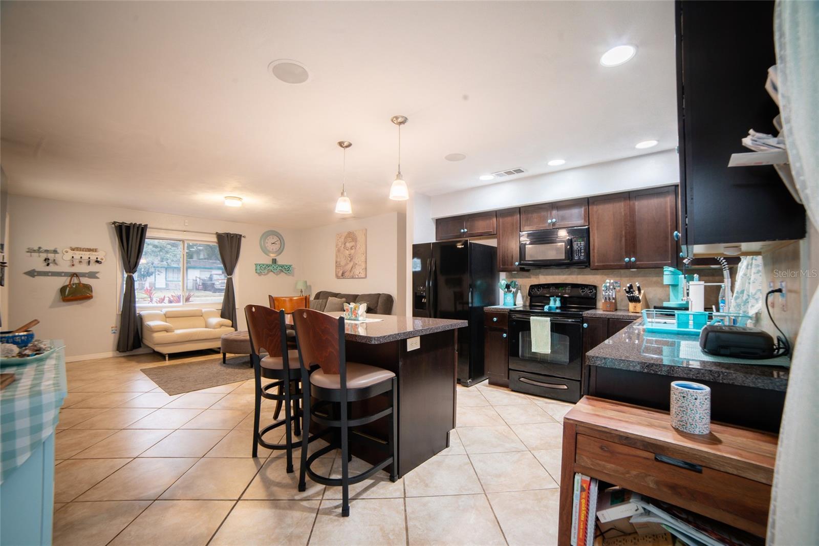 HILLCREST - Residential