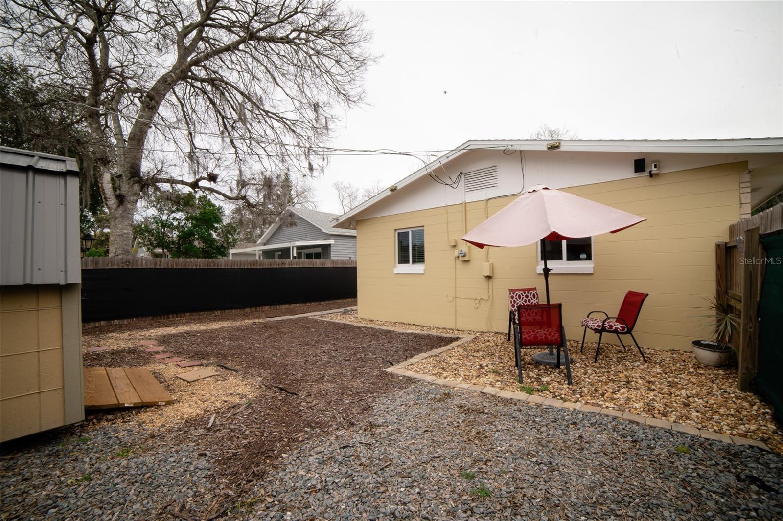 HILLCREST - Residential