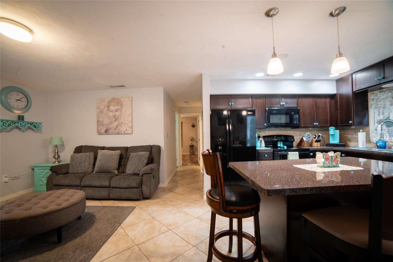 HILLCREST - Residential