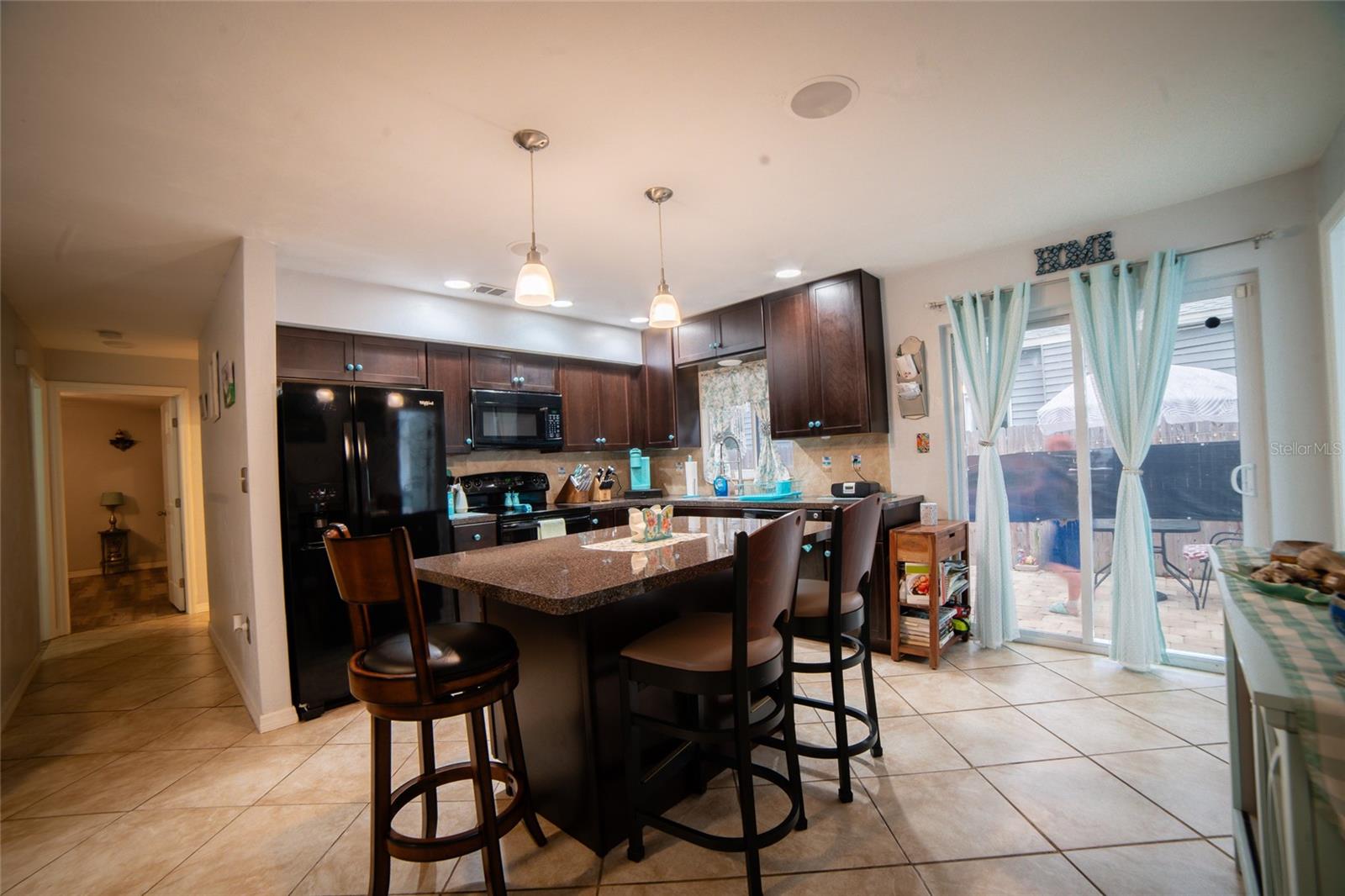 HILLCREST - Residential