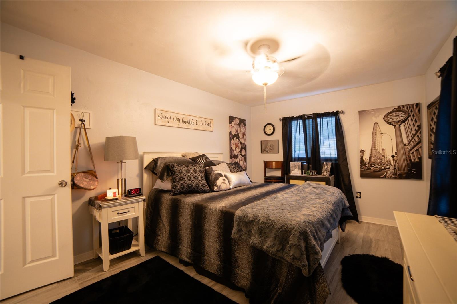 HILLCREST - Residential