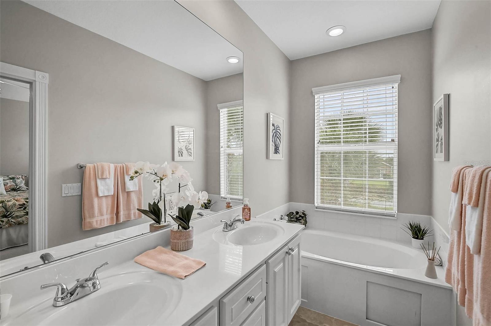 ISLES OF SARASOTA UNIT 1 - Residential