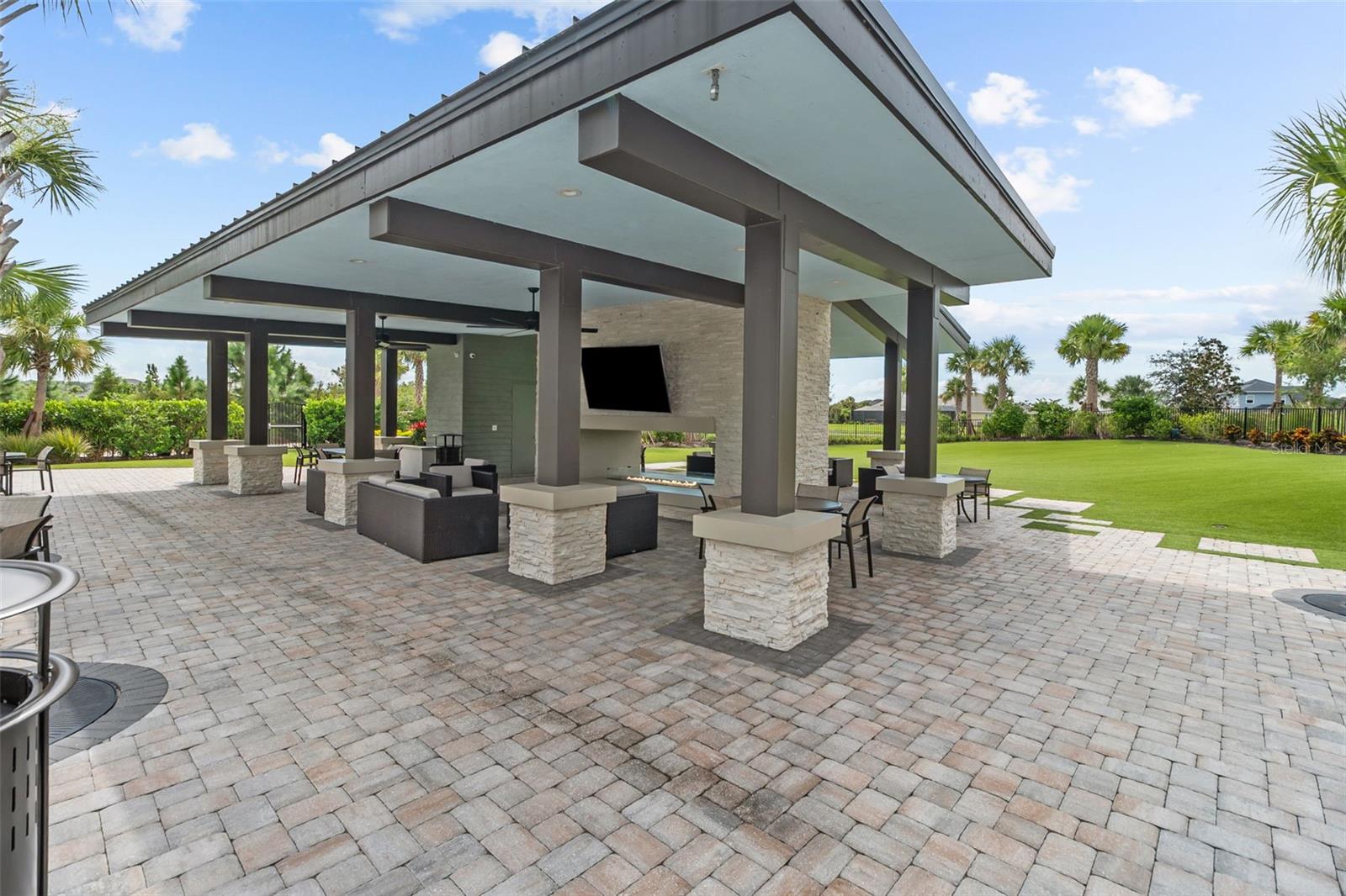 RIVER LANDING - Residential