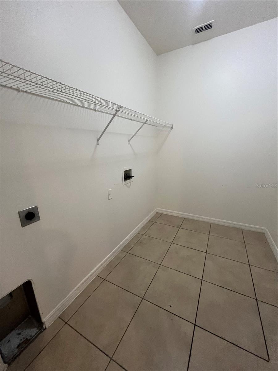 NORTH SHORE VILLAGE - Residential