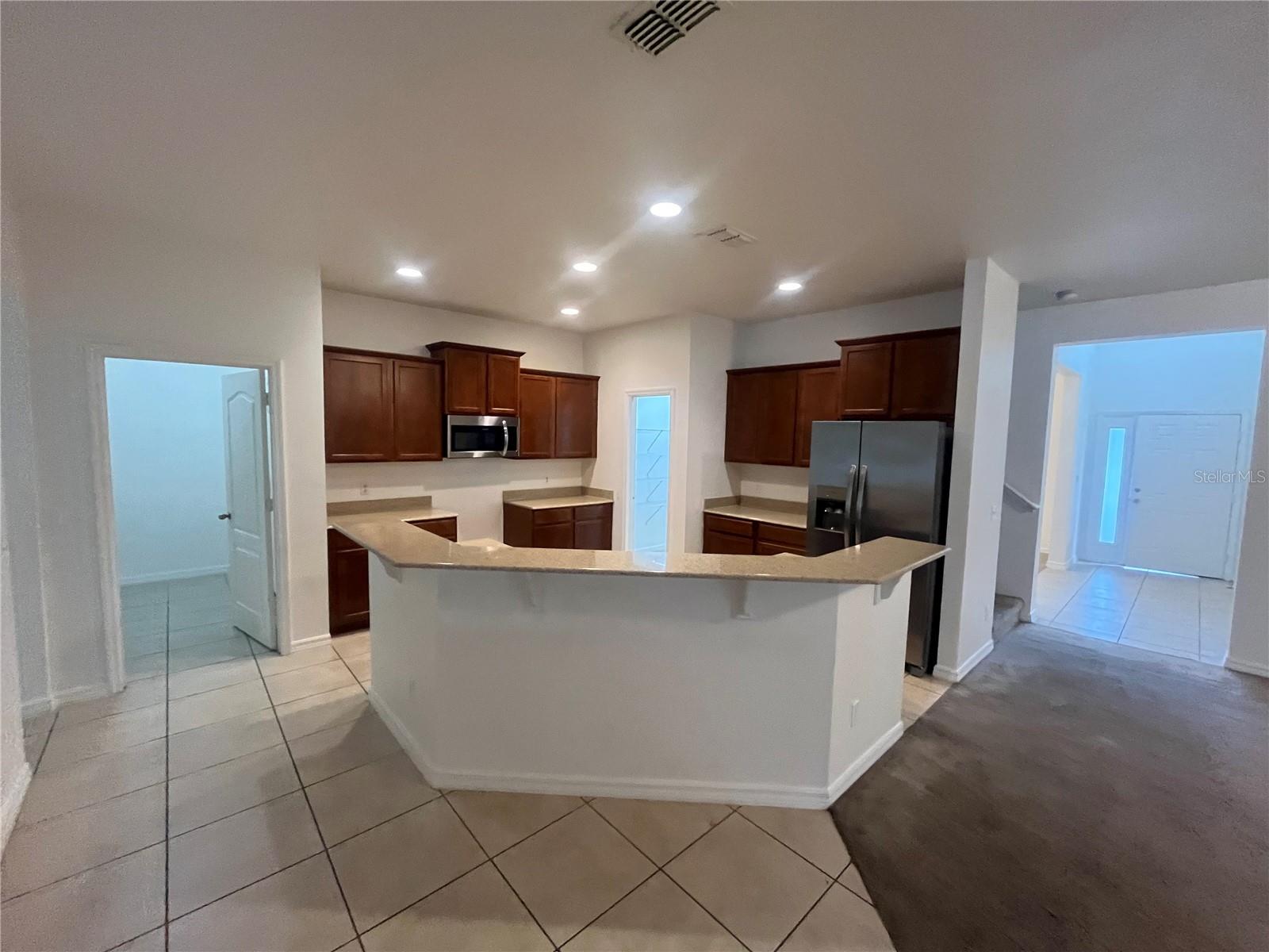 NORTH SHORE VILLAGE - Residential