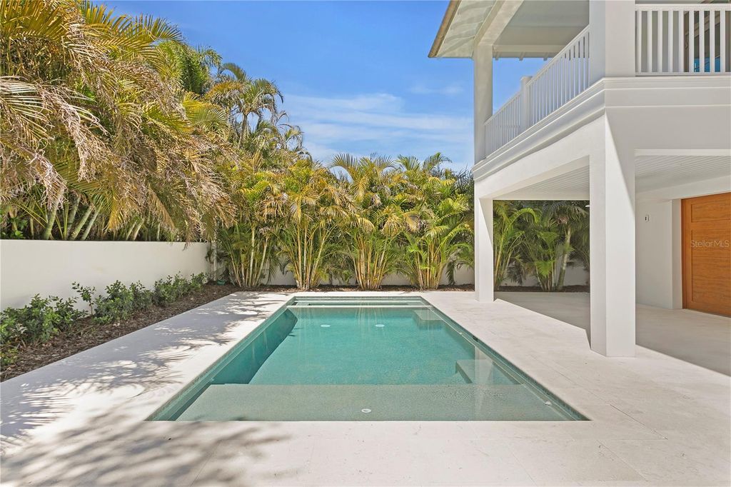 listing image 80
