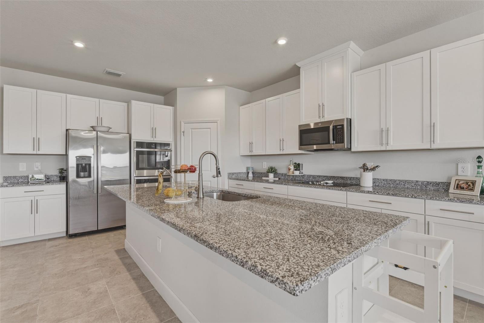 PALMS/WEST PORT 1A - Residential