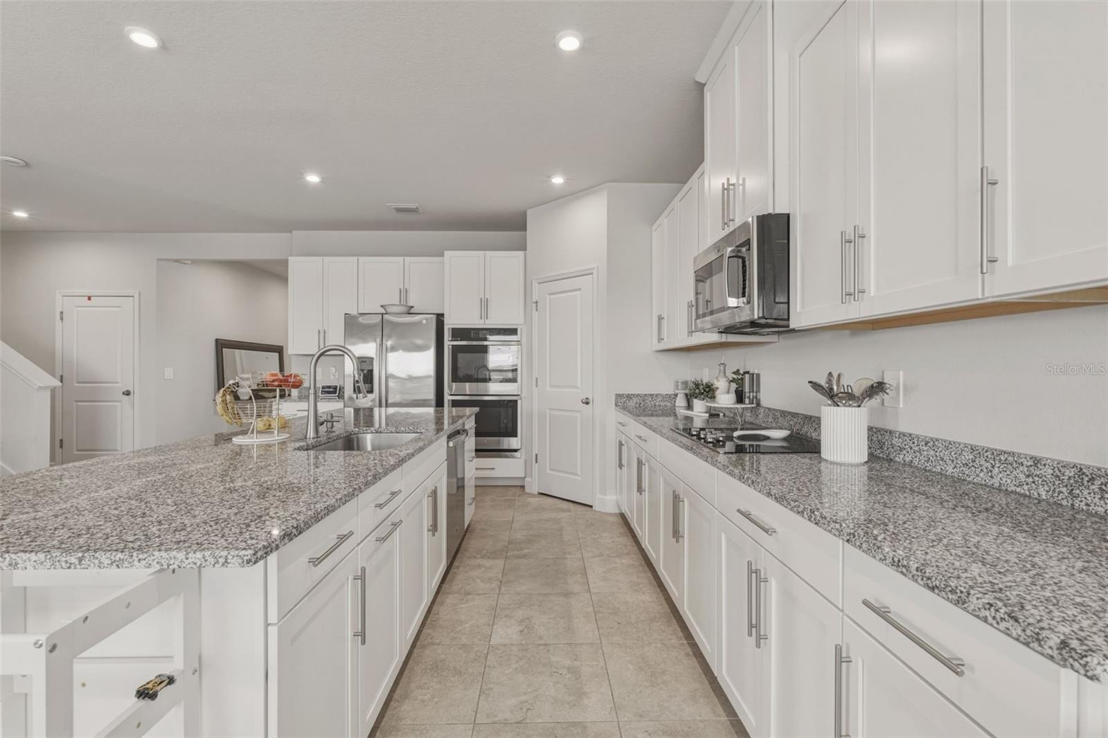 PALMS/WEST PORT 1A - Residential