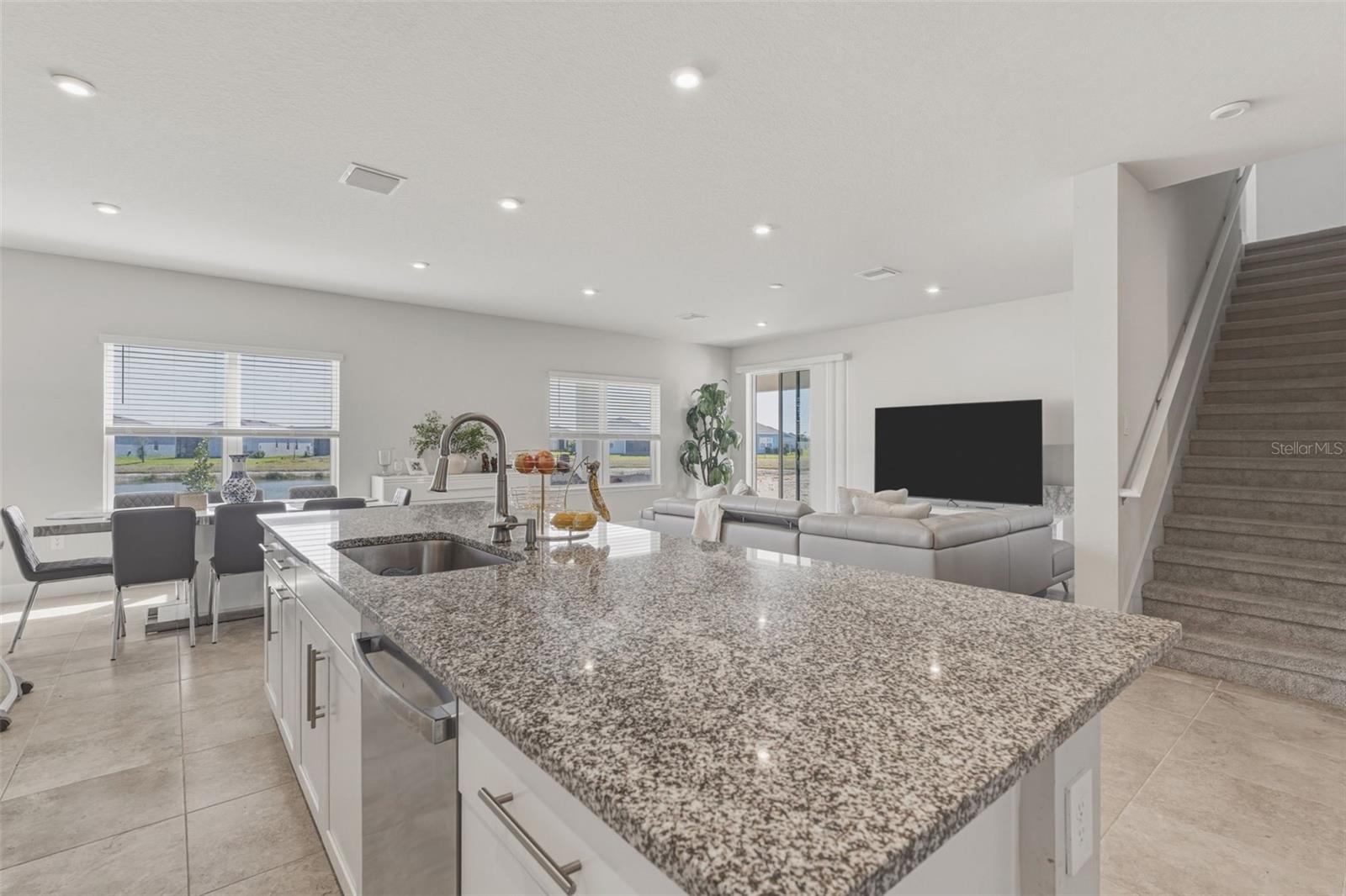 PALMS/WEST PORT 1A - Residential