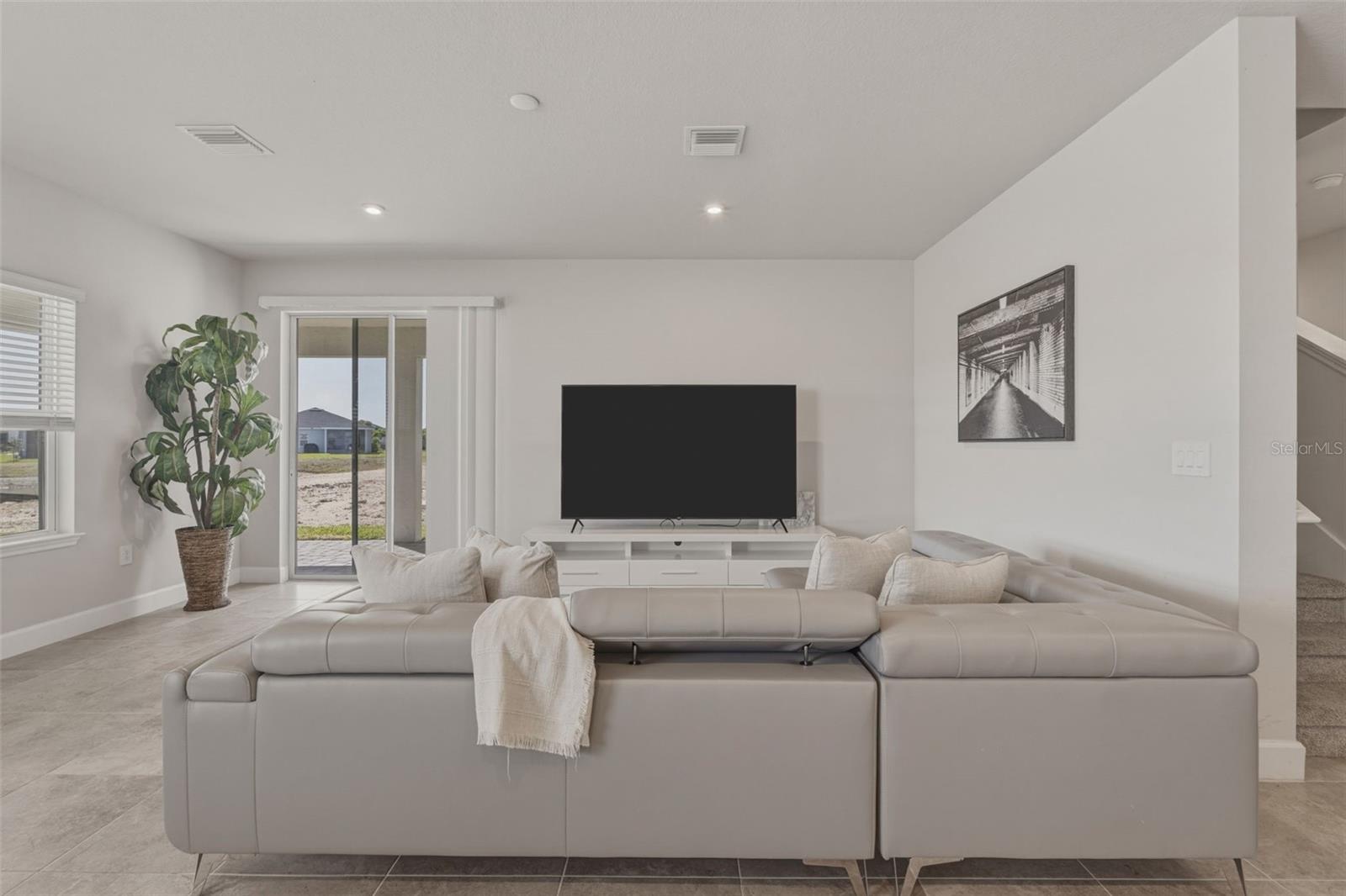 PALMS/WEST PORT 1A - Residential