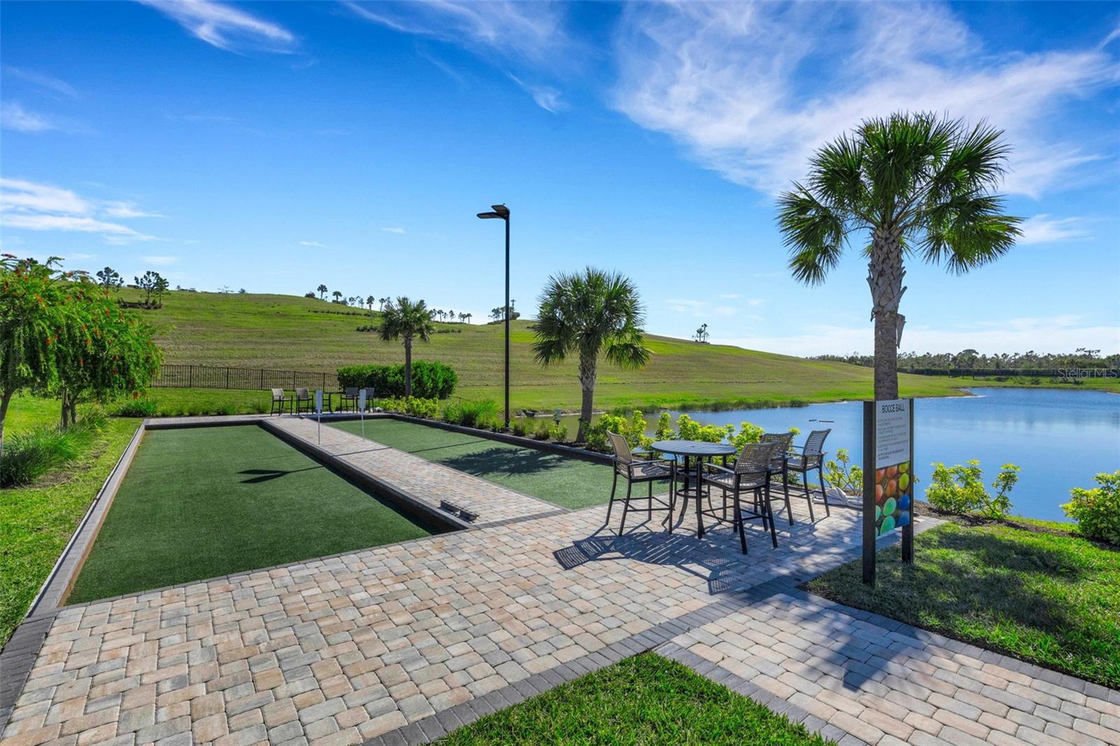 ESPLANADE AT THE HEIGHTS - Residential