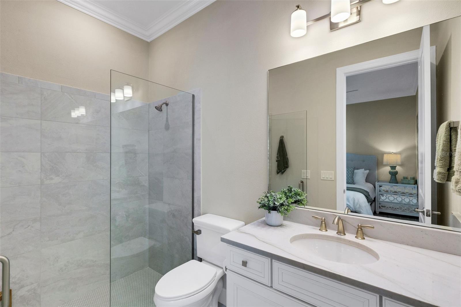 ESPLANADE AT THE HEIGHTS - Residential