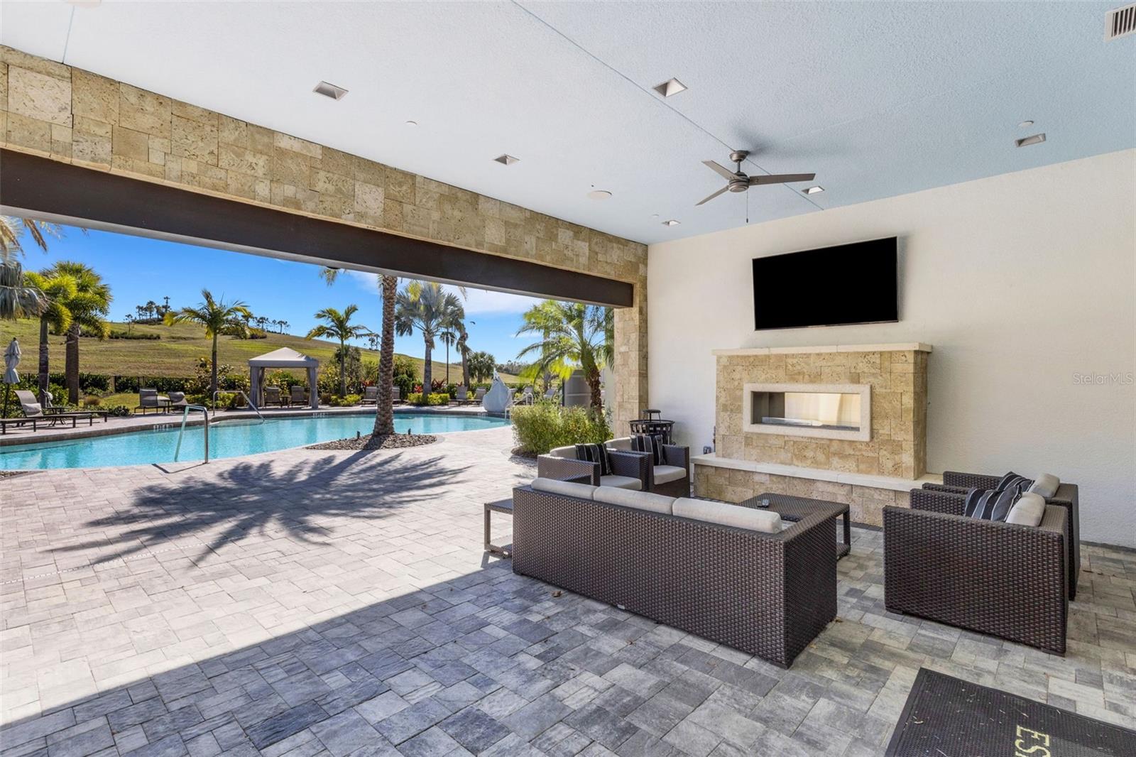 ESPLANADE AT THE HEIGHTS - Residential