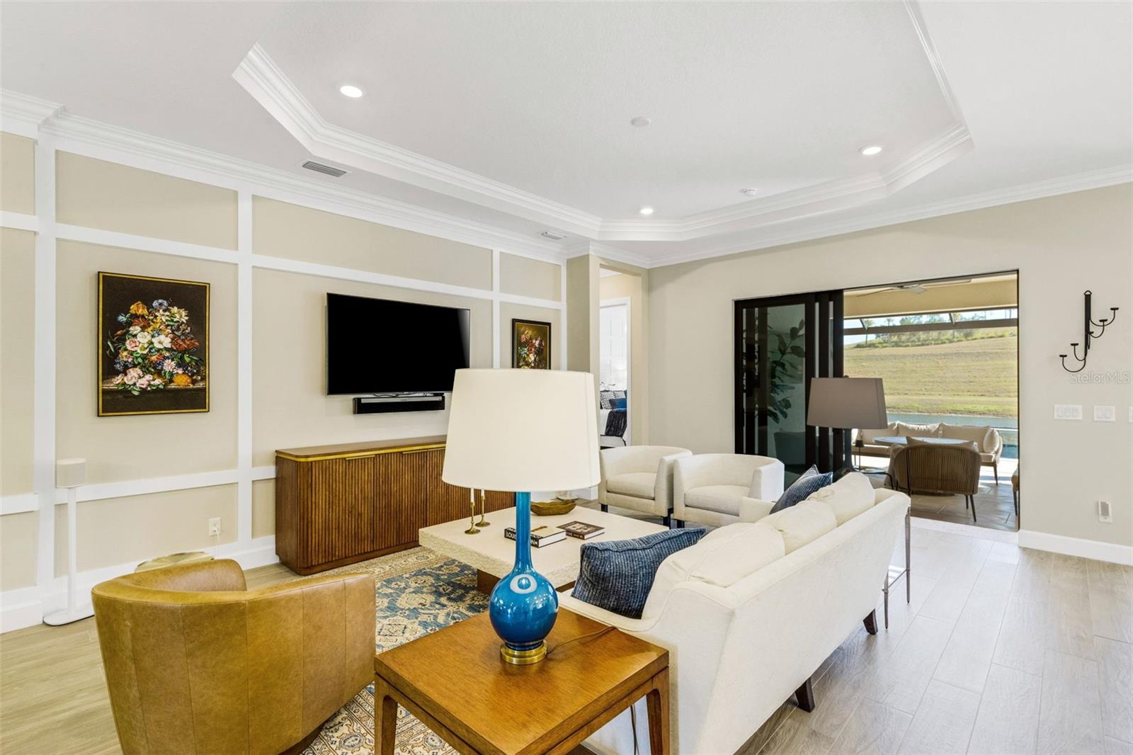 ESPLANADE AT THE HEIGHTS - Residential