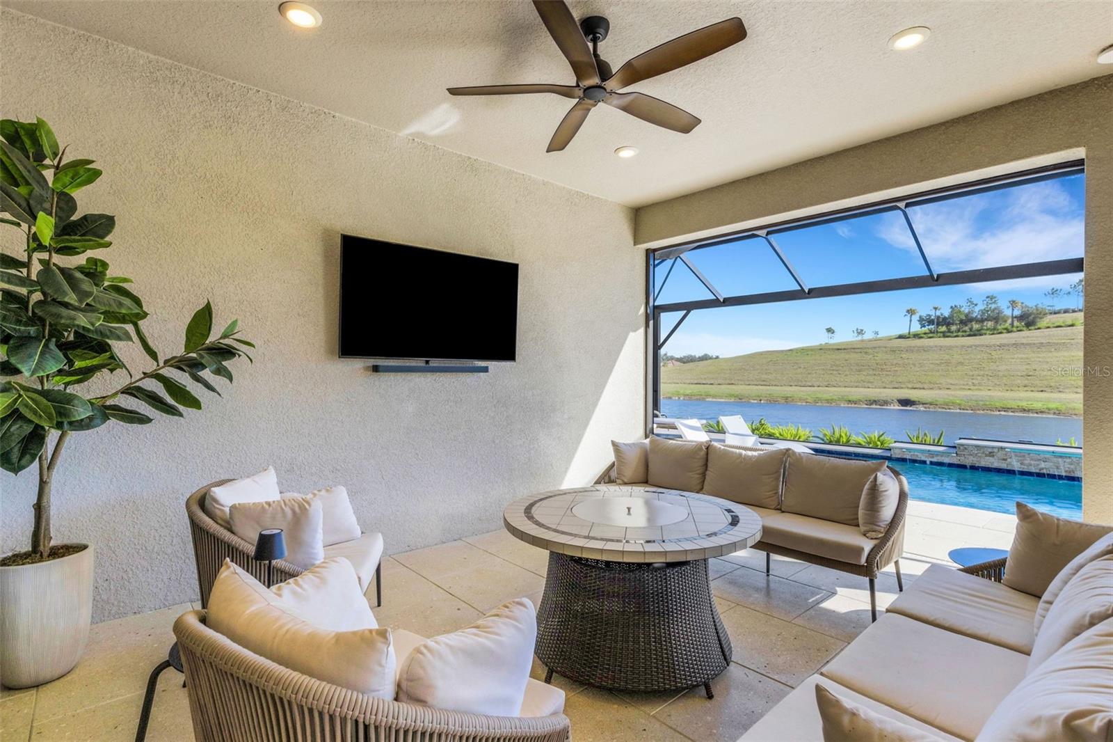 ESPLANADE AT THE HEIGHTS - Residential