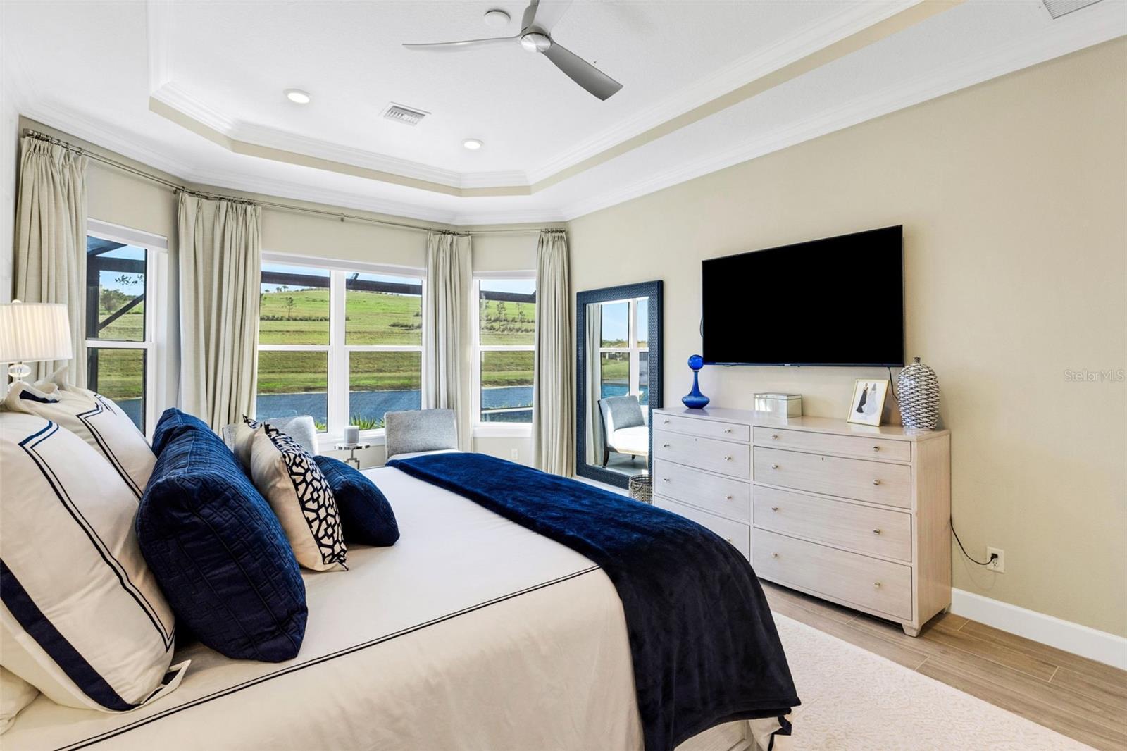 ESPLANADE AT THE HEIGHTS - Residential