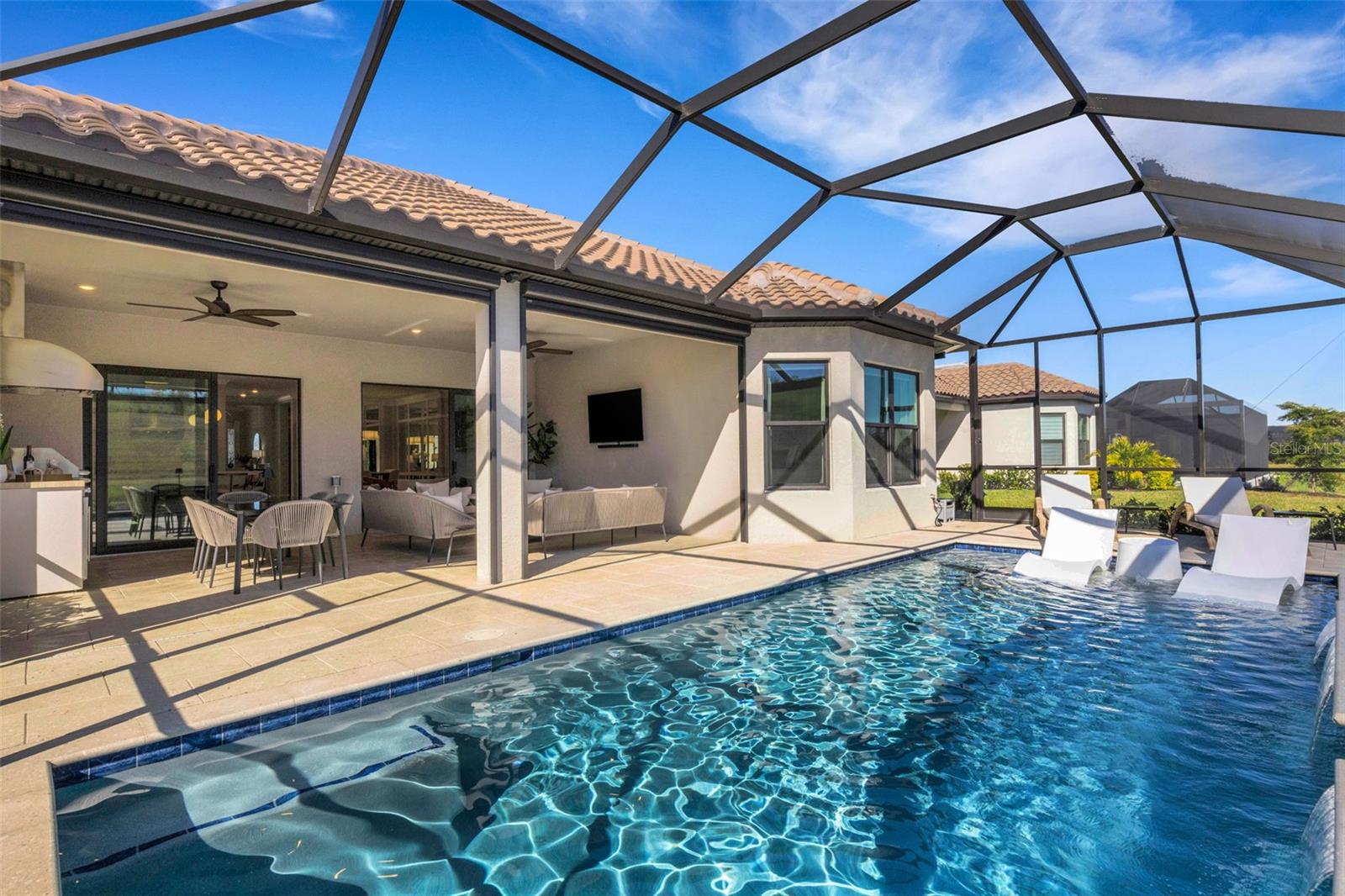 ESPLANADE AT THE HEIGHTS - Residential