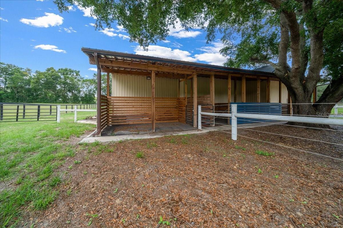 OUT OF SUBDIVISION - Residential