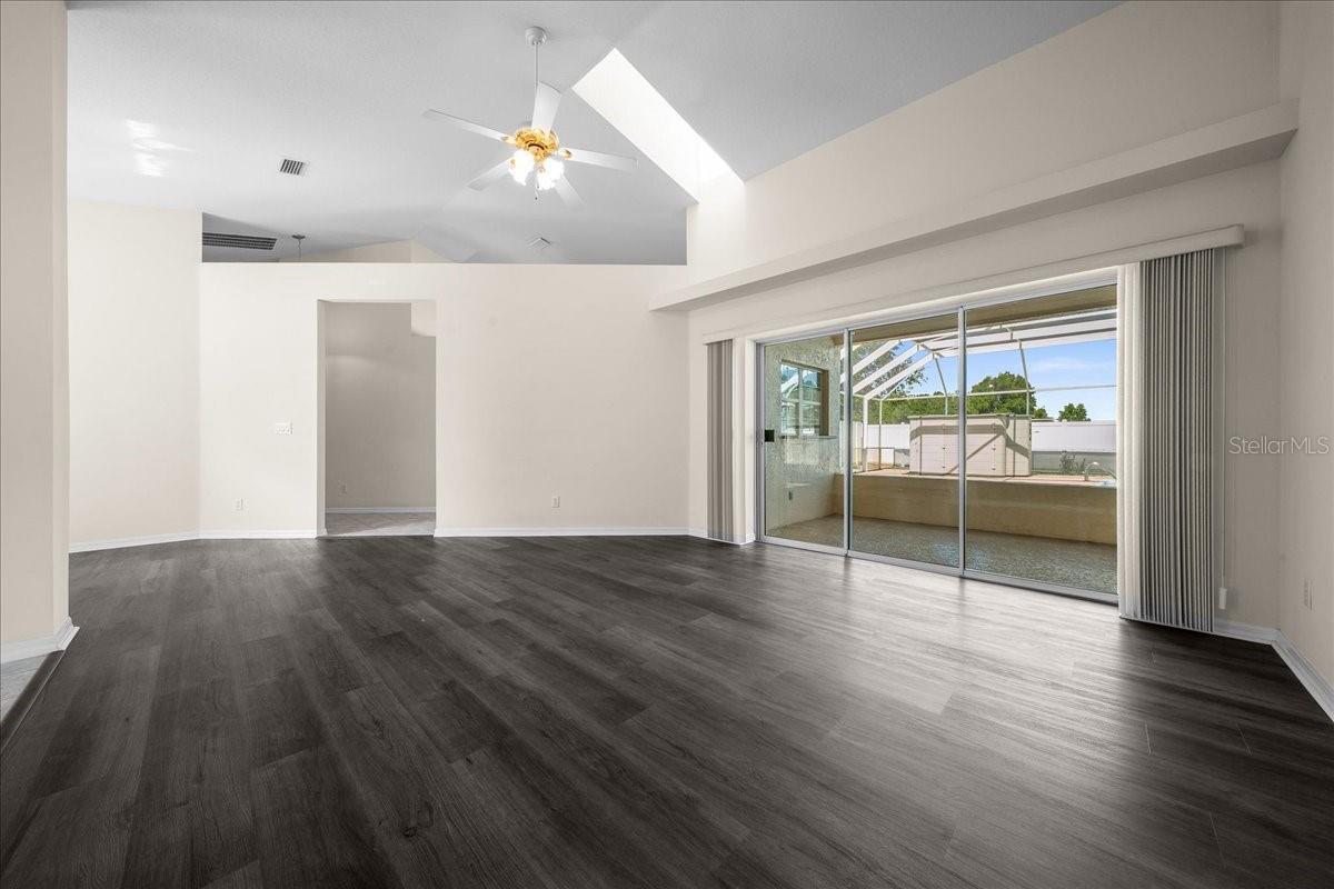 OUT OF SUBDIVISION - Residential
