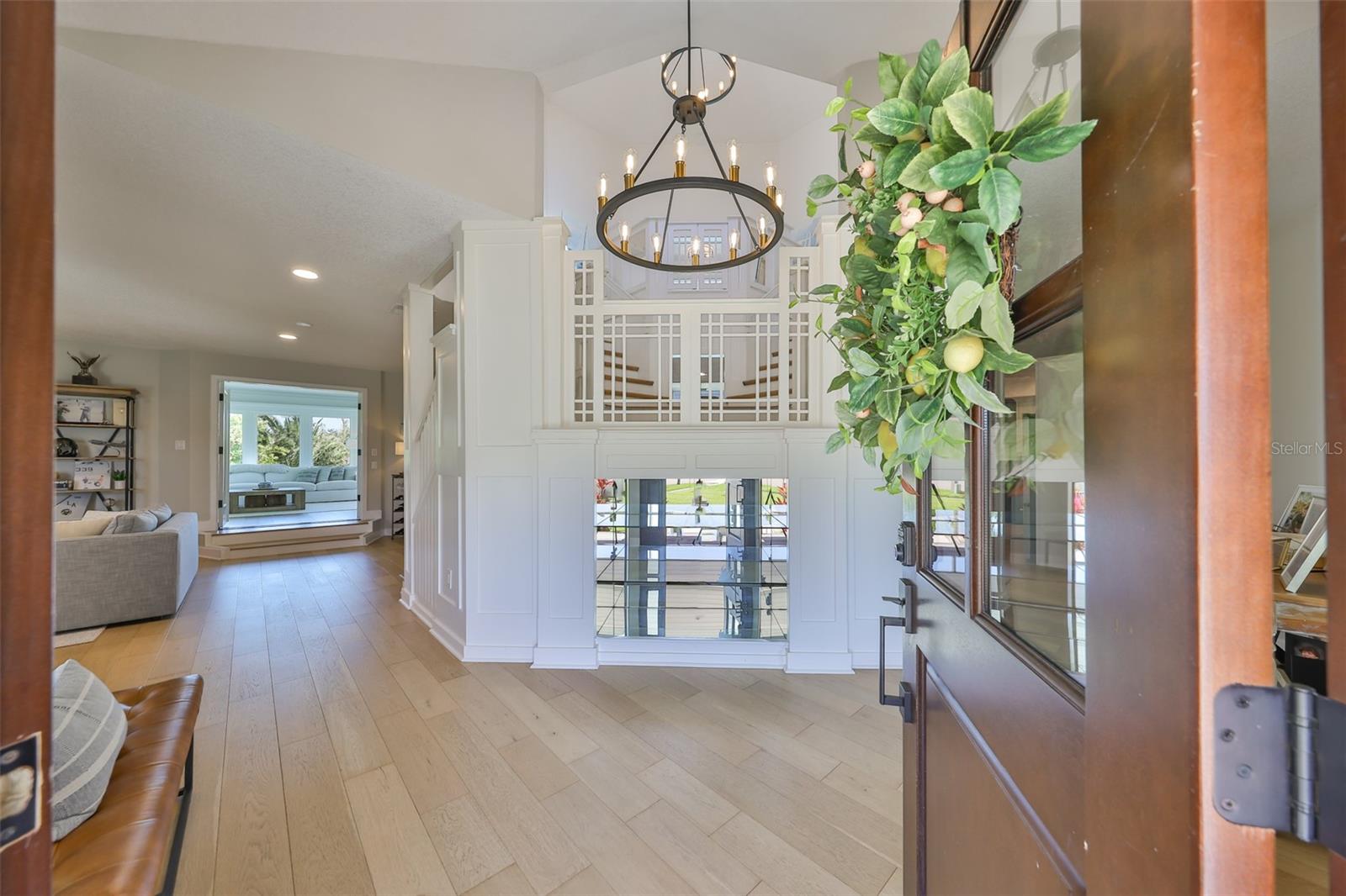 APOLLO BEACH UNIT SIX - Residential