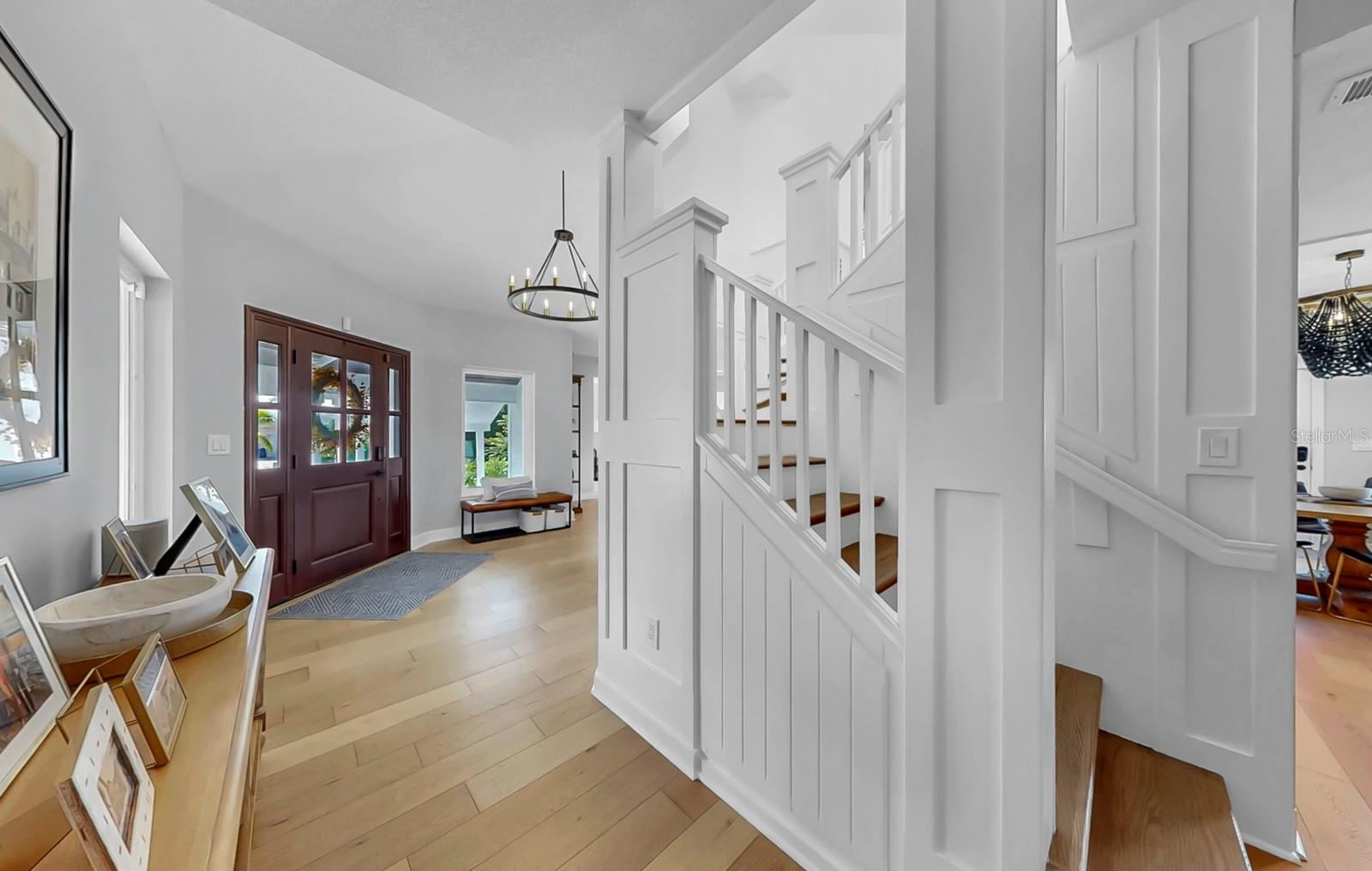 APOLLO BEACH UNIT SIX - Residential