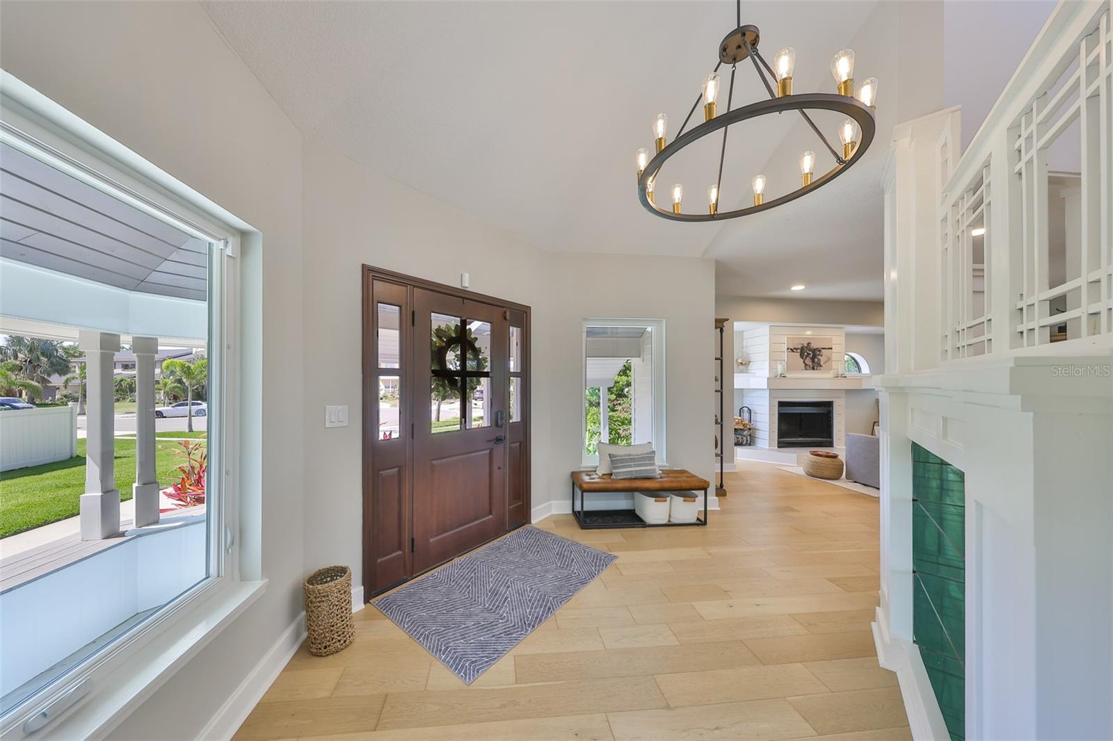 APOLLO BEACH UNIT SIX - Residential