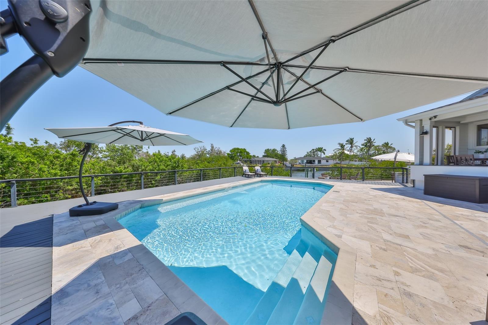 APOLLO BEACH UNIT SIX - Residential