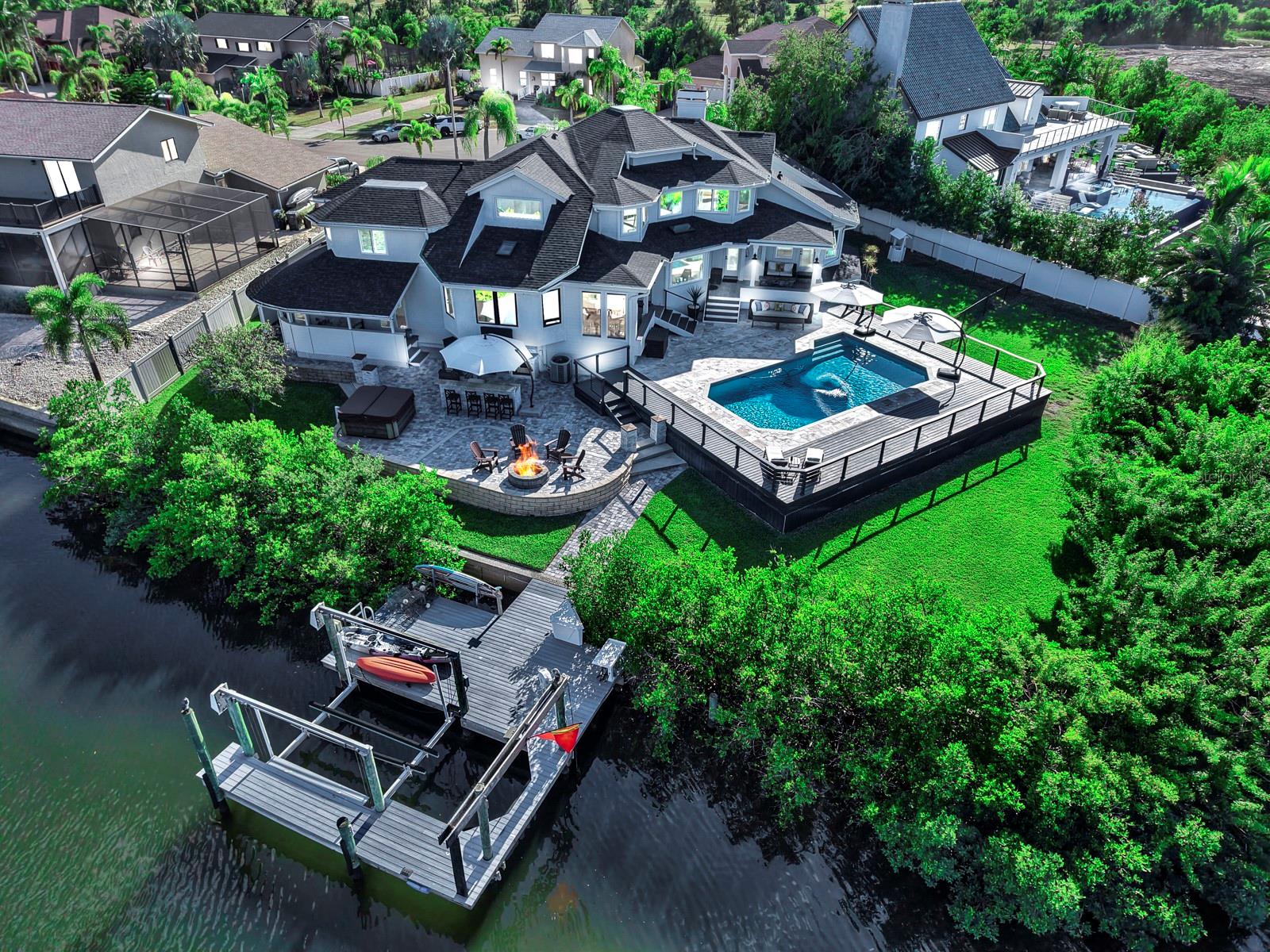 945 BUNKER VIEW DRIVE