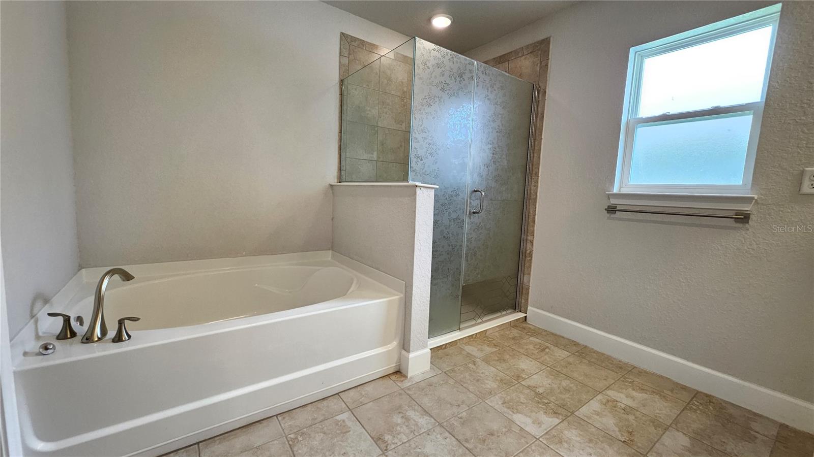 OAKS/OCALA XINGS SOUTH PH ONE - Residential Lease