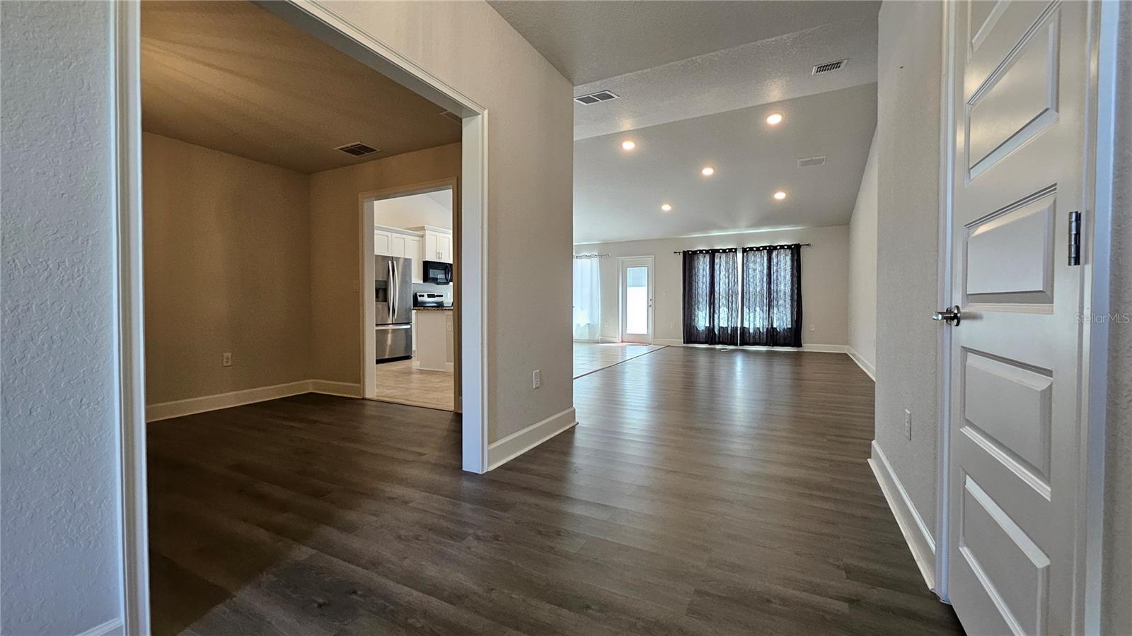 OAKS/OCALA XINGS SOUTH PH ONE - Residential Lease