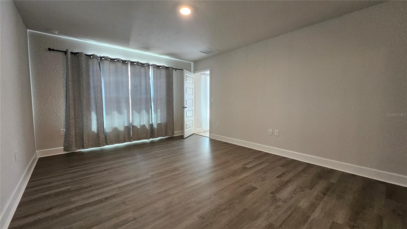 OAKS/OCALA XINGS SOUTH PH ONE - Residential Lease