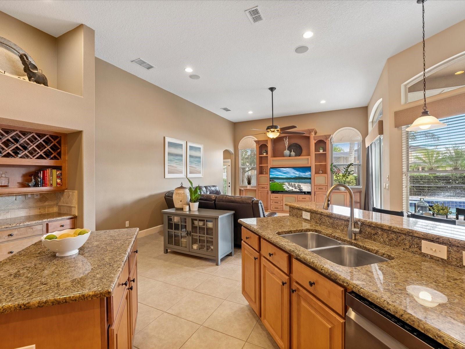 LIVE OAK RESERVE UNIT THREE - Residential