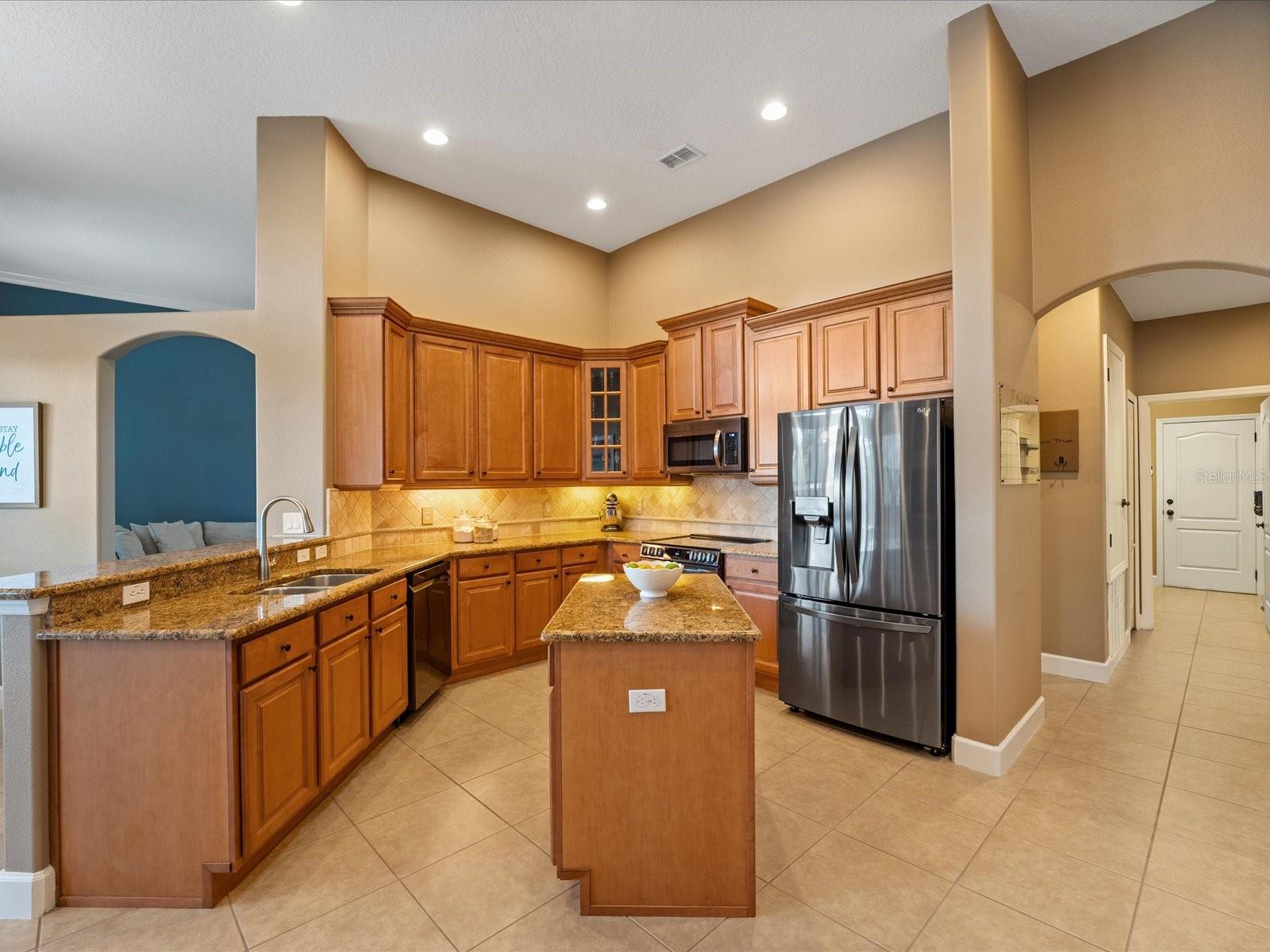 LIVE OAK RESERVE UNIT THREE - Residential